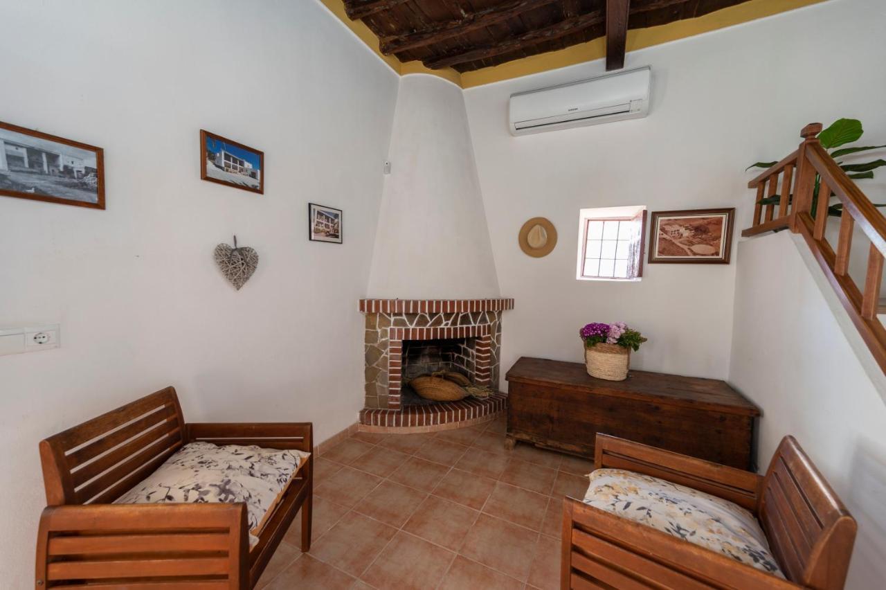 Villa Es Cubells Country & Sea מראה חיצוני תמונה