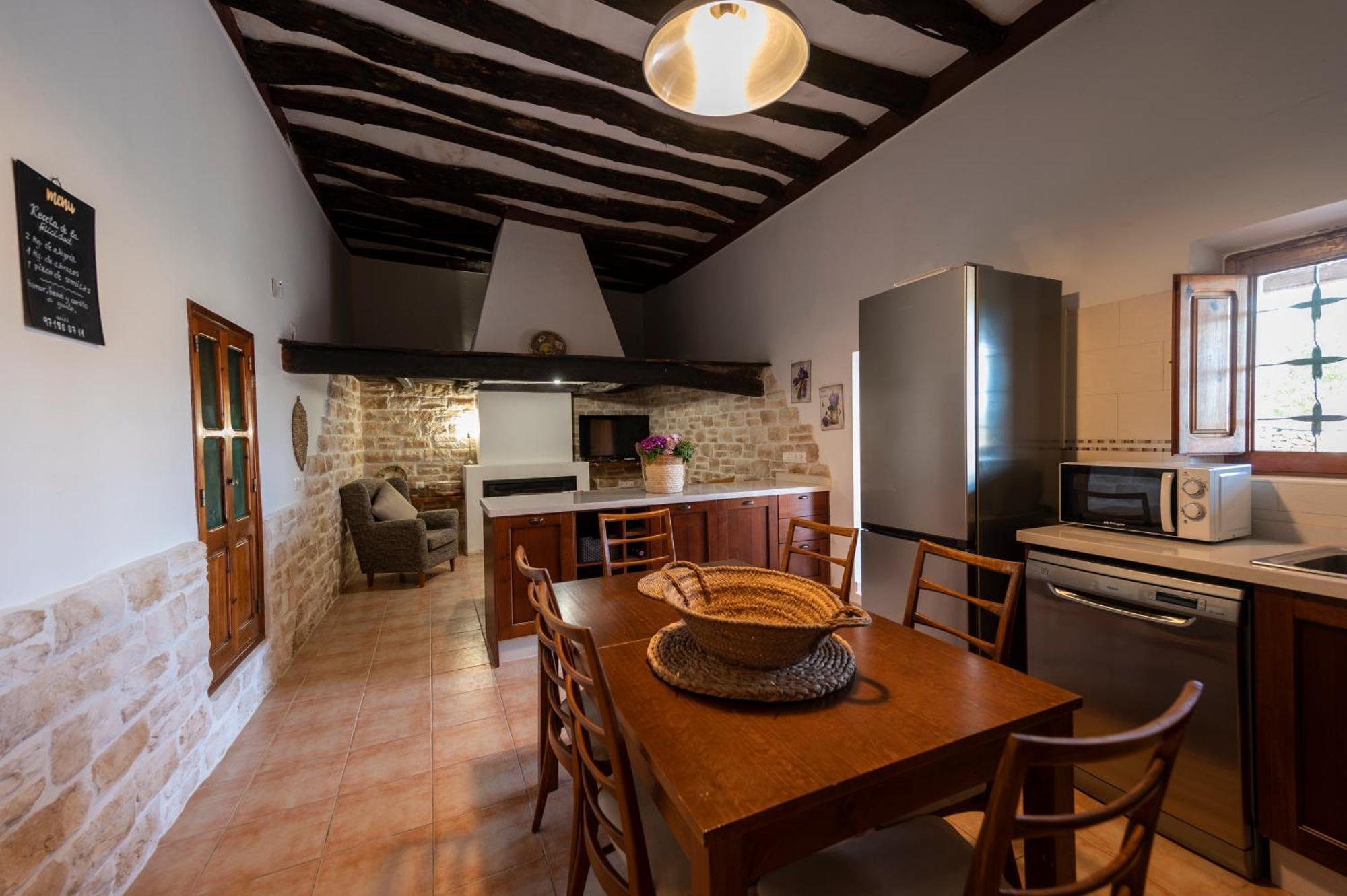 Villa Es Cubells Country & Sea מראה חיצוני תמונה